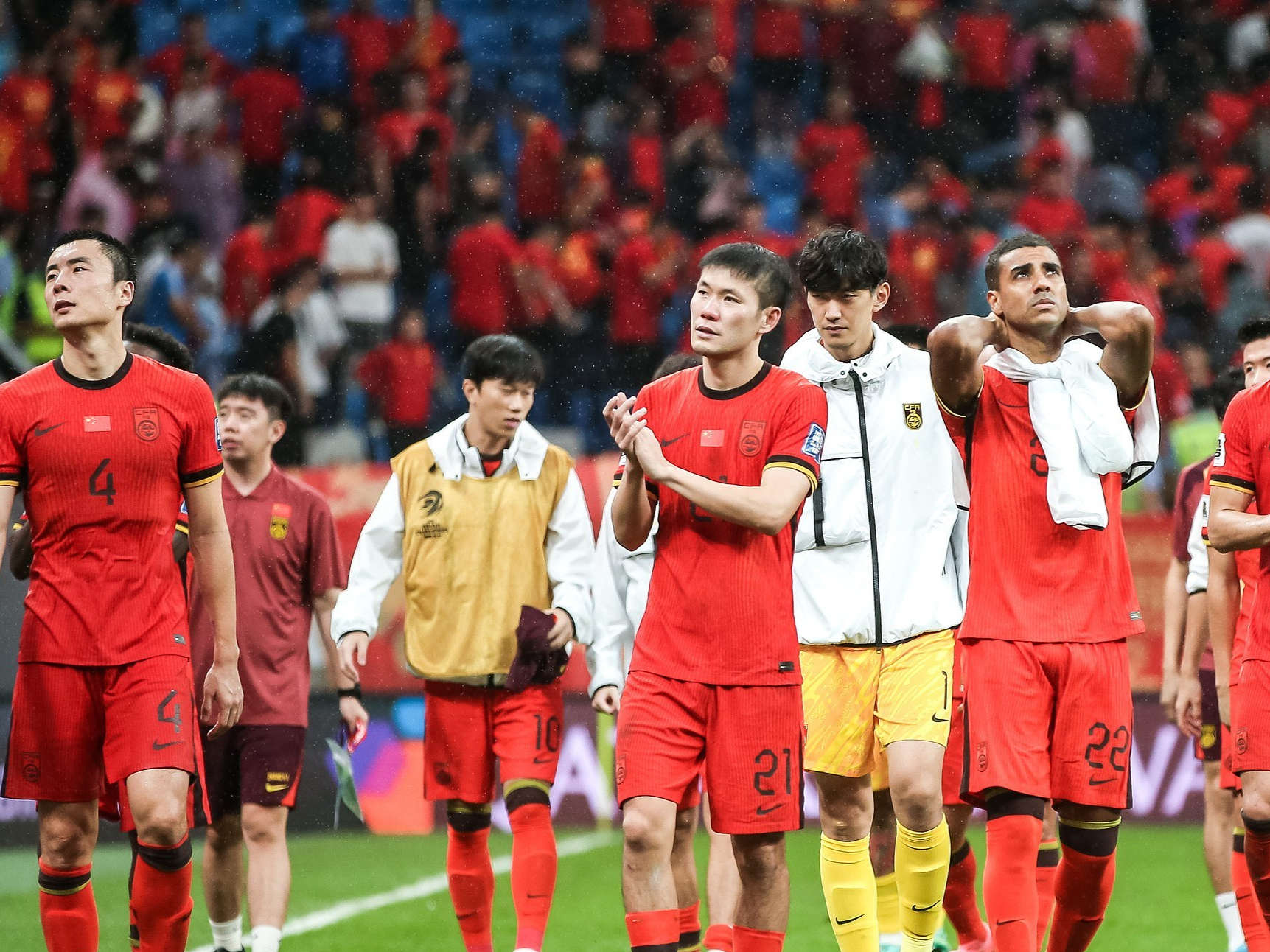 多米体育官方网站-球队持续调整状态,力争赢得胜利英语